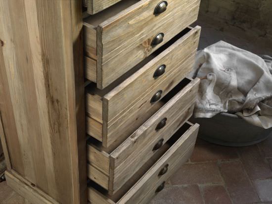 Guarnieri  Commode En Pin 6 Tiroirs est un produit offert au meilleur prix